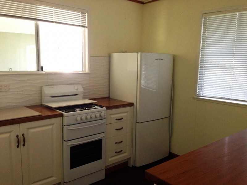 23 Fisher Road, Preston QLD 4800