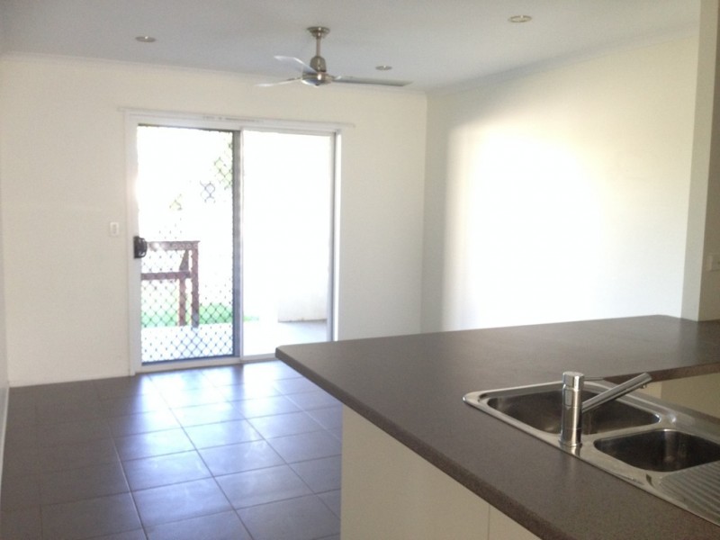 2 / 35 Lurline Drive, Proserpine QLD 4800
