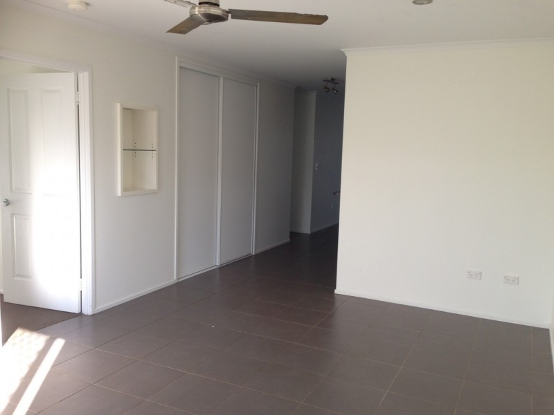 2 / 35 Lurline Drive, Proserpine QLD 4800