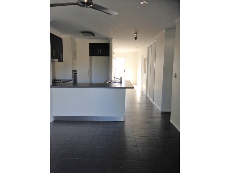 2 / 35 Lurline Drive, Proserpine QLD 4800