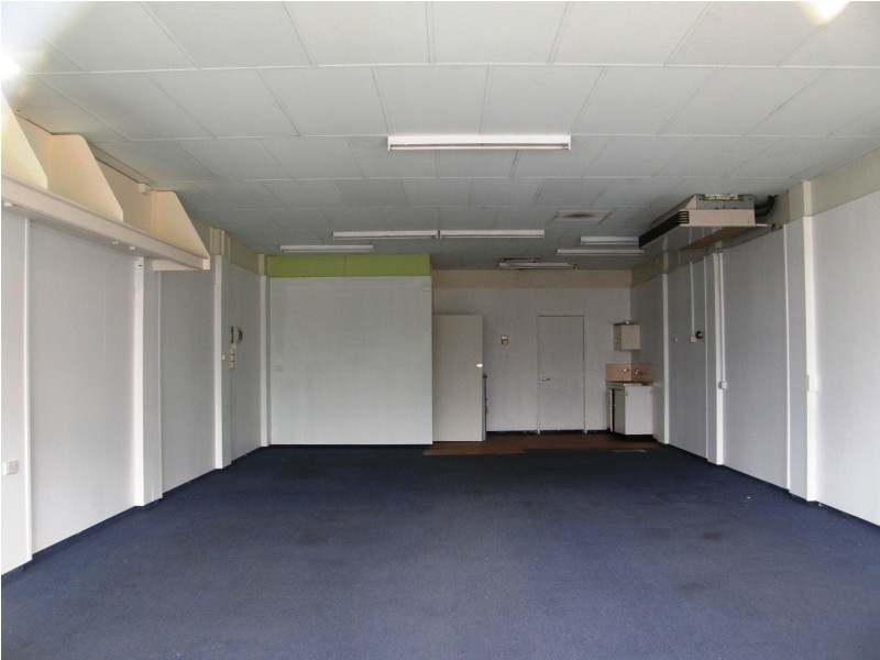 98 Main Street, Proserpine QLD 4800