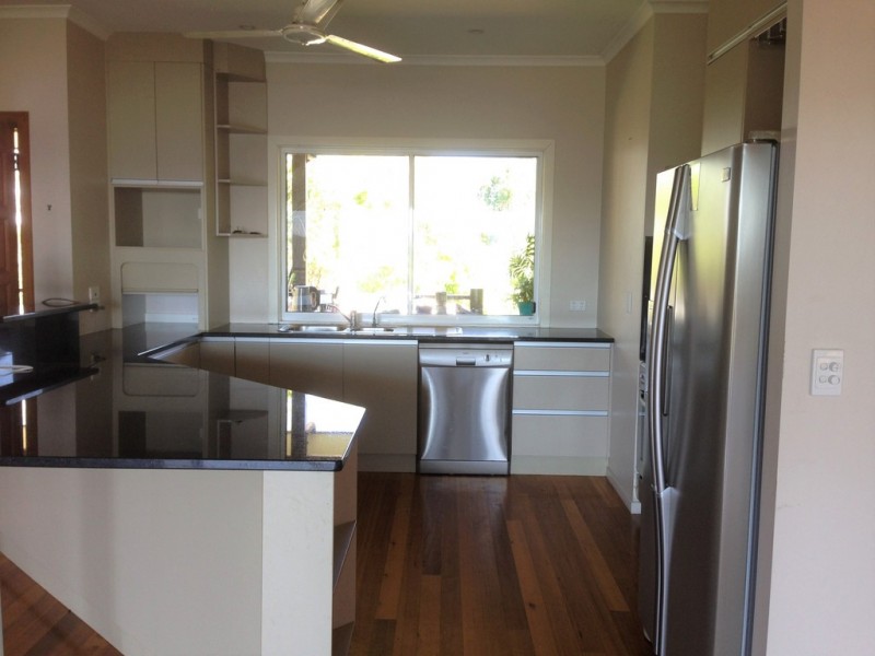 75 Black Road, Cannon Valley QLD 4800