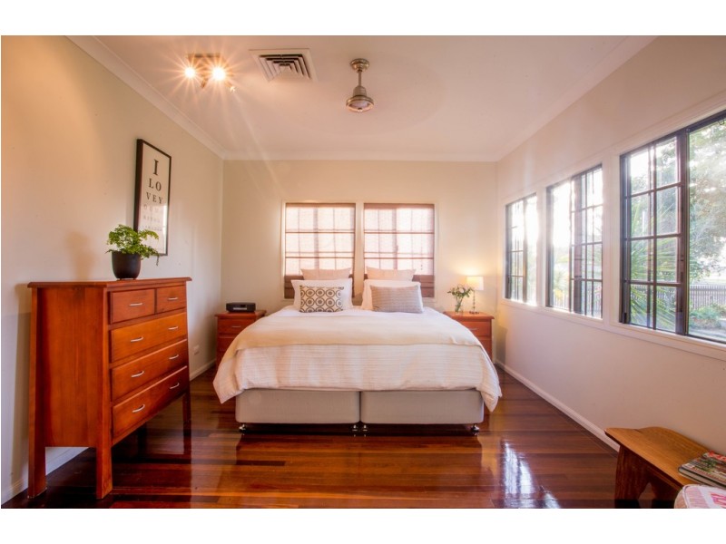 54 Renwick Road, Proserpine QLD 4800