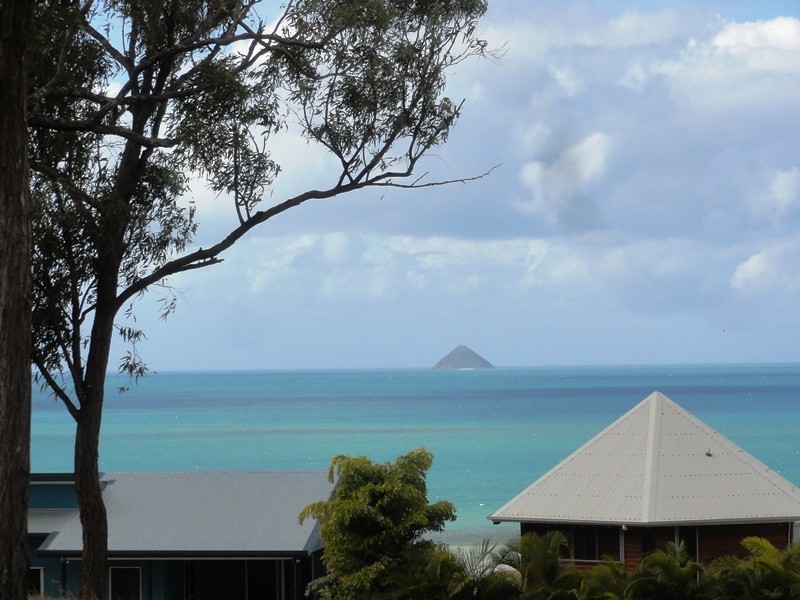 29 Roseric Crescent, Hideaway Bay QLD 4800