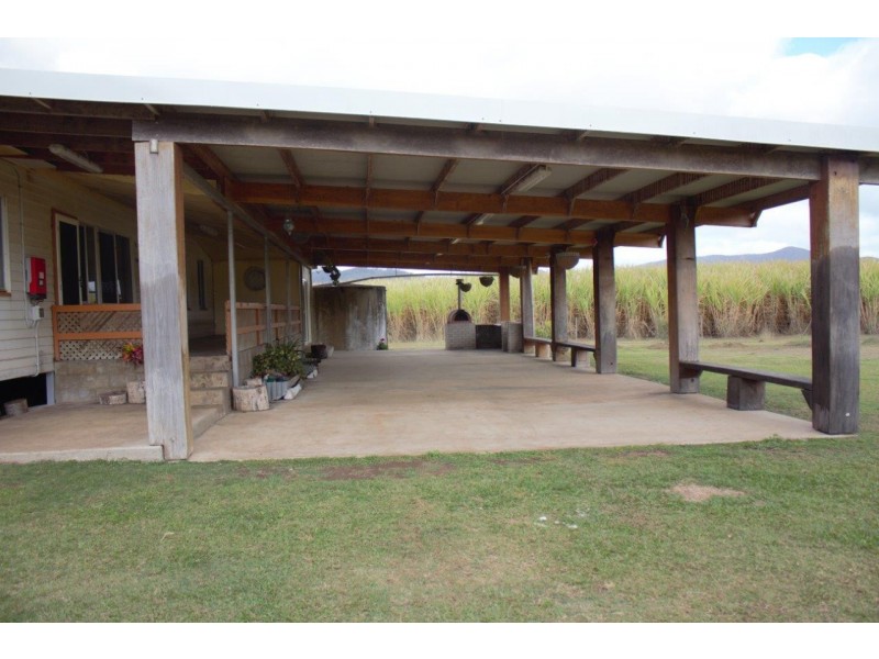 303 Thorogood Road, Kelsey Creek QLD 4800