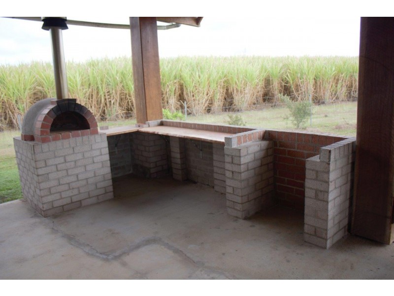 303 Thorogood Road, Kelsey Creek QLD 4800