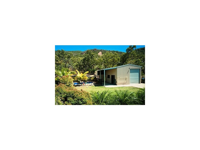 111 Gloucester Avenue, Hideaway Bay QLD 4800