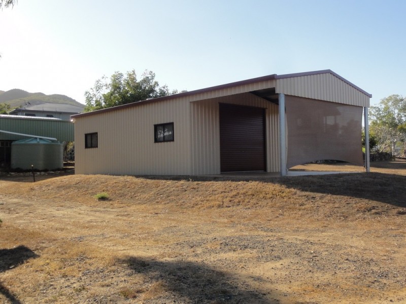 84 Blackcurrent Drive, Hideaway Bay QLD 4800