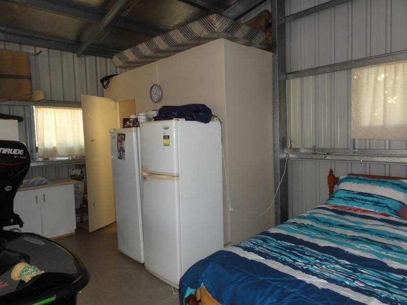 84 Blackcurrent Drive, Hideaway Bay QLD 4800
