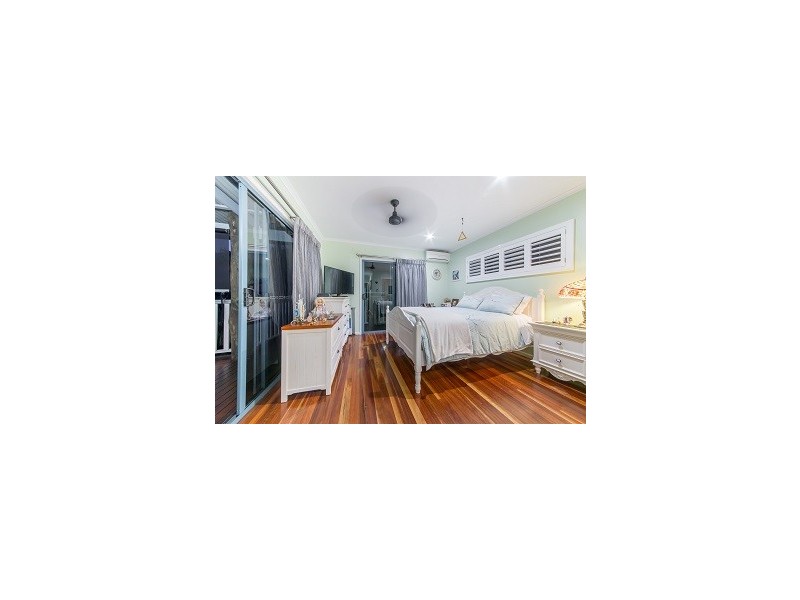 59 Eshelby Drive, Cannonvale QLD 4802