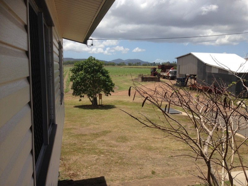 2 Doherty Street, Proserpine QLD 4800