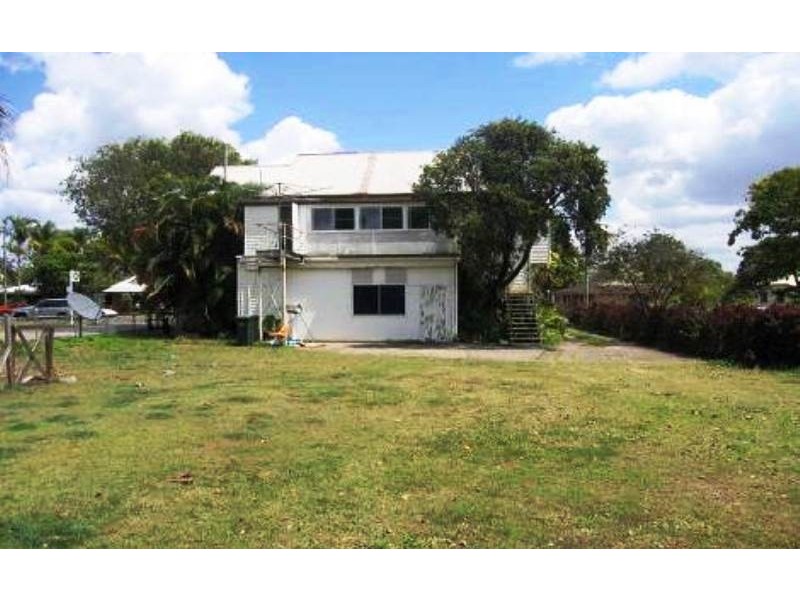 9 Chapman Street, Proserpine QLD 4800