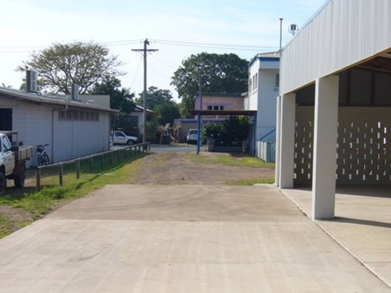 18 Chapman Street, Proserpine QLD 4800