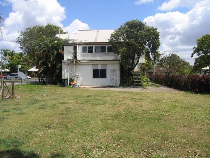 9 Chapman Street, Proserpine QLD 4800
