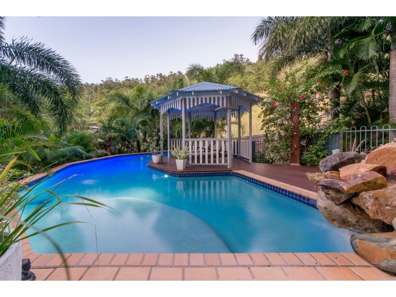 59 Eshelby Drive, Cannonvale QLD 4802