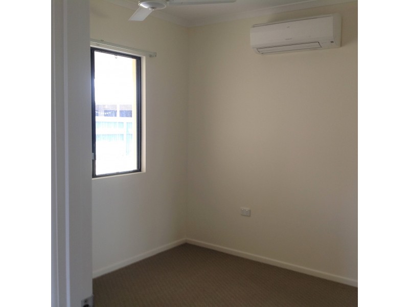 13 Golden Wattle Street, Proserpine QLD 4800