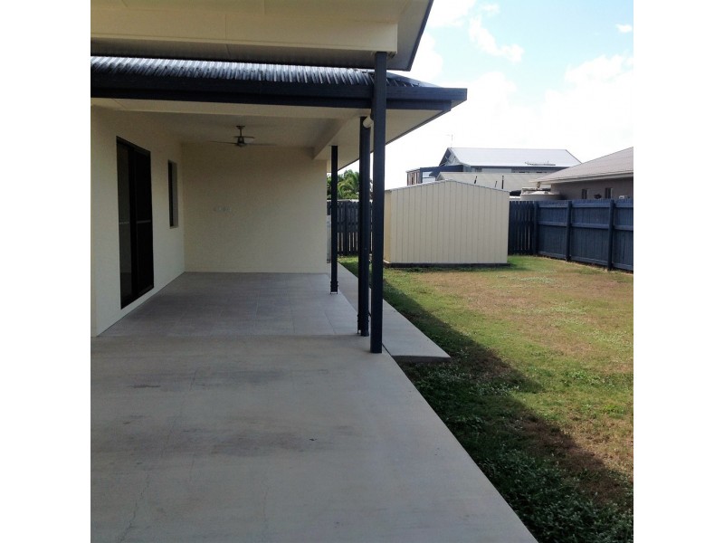 13 Golden Wattle Street, Proserpine QLD 4800
