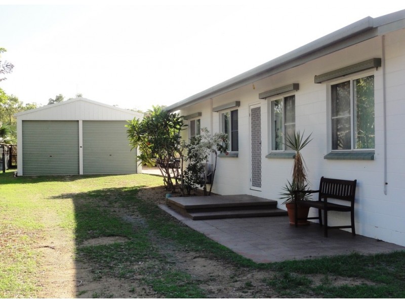 67 Trochus Street, Dingo Beach QLD 4800