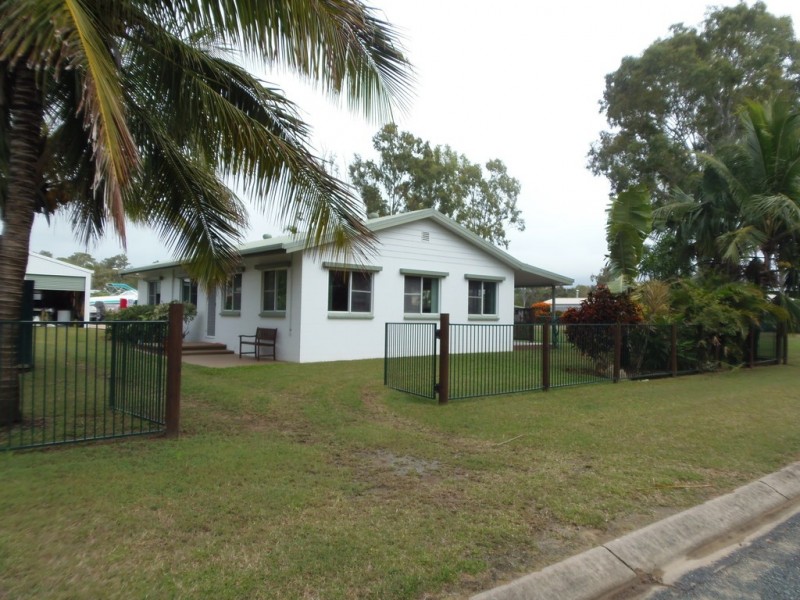 67 Trochus Street, Dingo Beach QLD 4800
