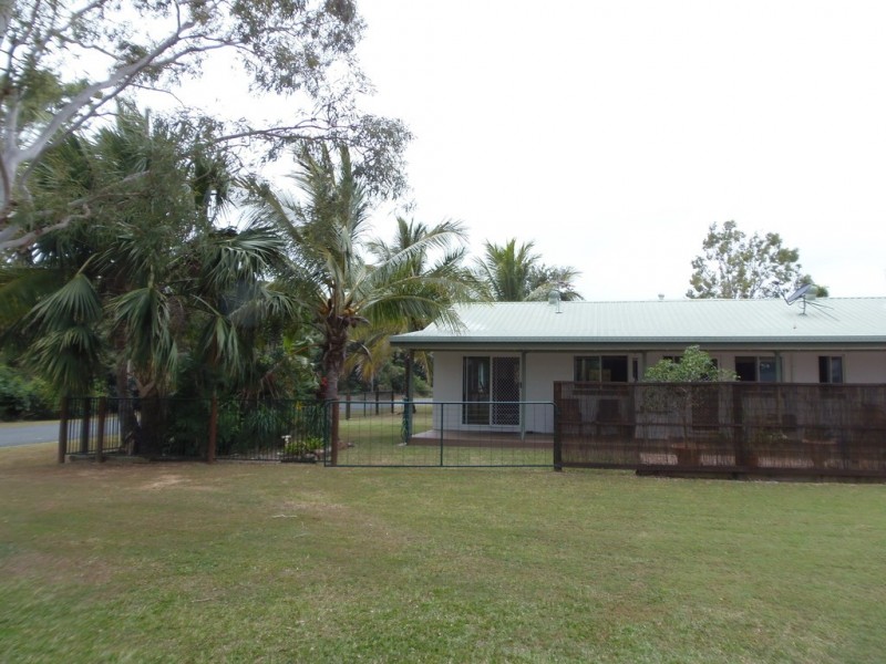 67 Trochus Street, Dingo Beach QLD 4800