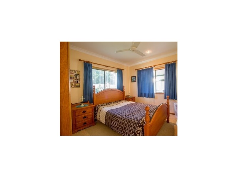 13 Riverview Drive, Mount Julian QLD 4800