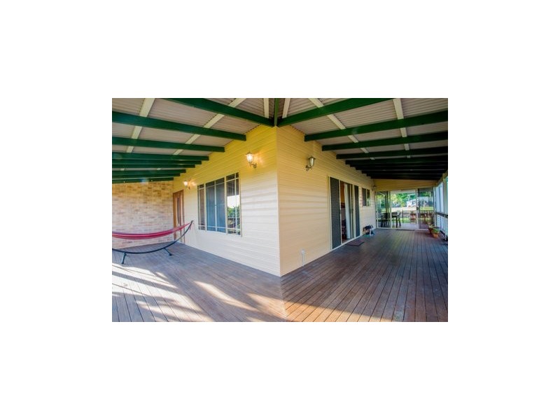 13 Riverview Drive, Mount Julian QLD 4800