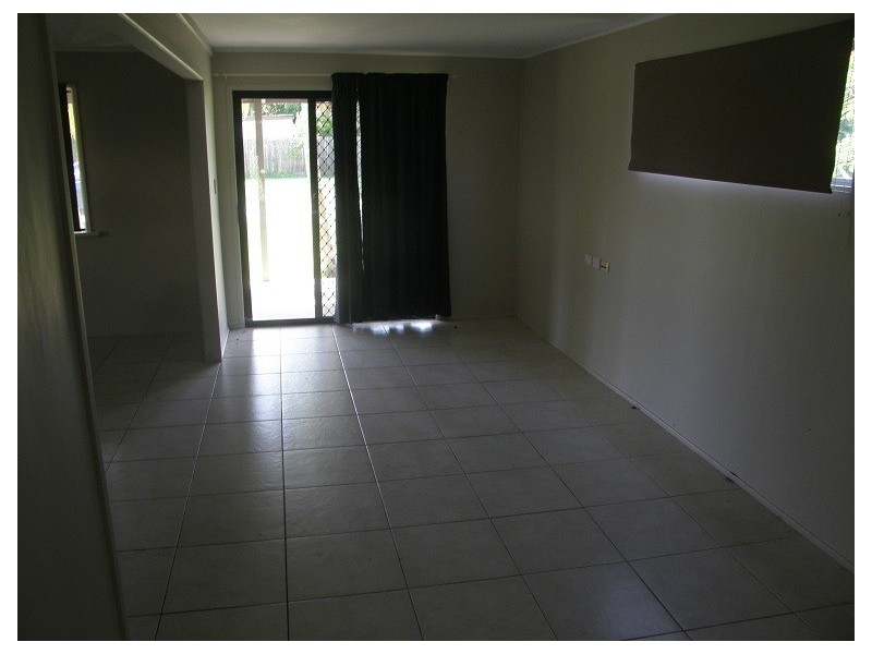 17 Shannon Street, Midge Point QLD 4799