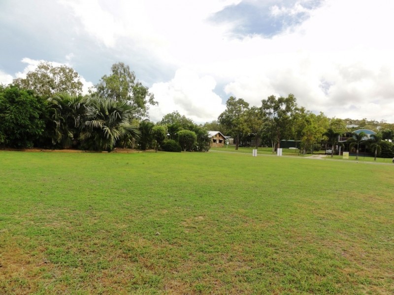 11 Murex Street, Dingo Beach QLD 4800