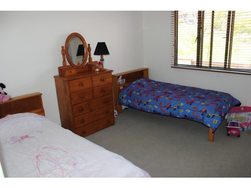 23 Blackcurrant Drive, Hideaway Bay QLD 4800