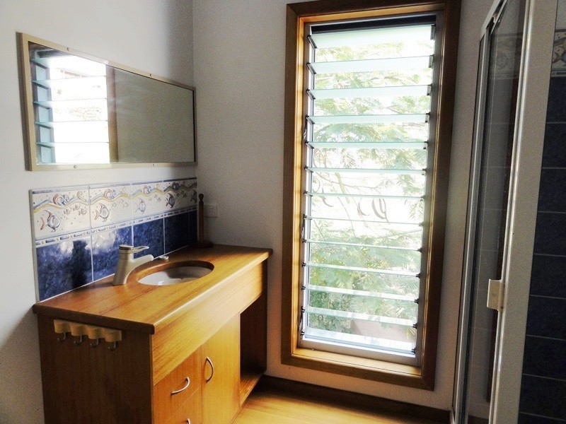 29 Gloucester Ave, Hideaway Bay QLD 4800