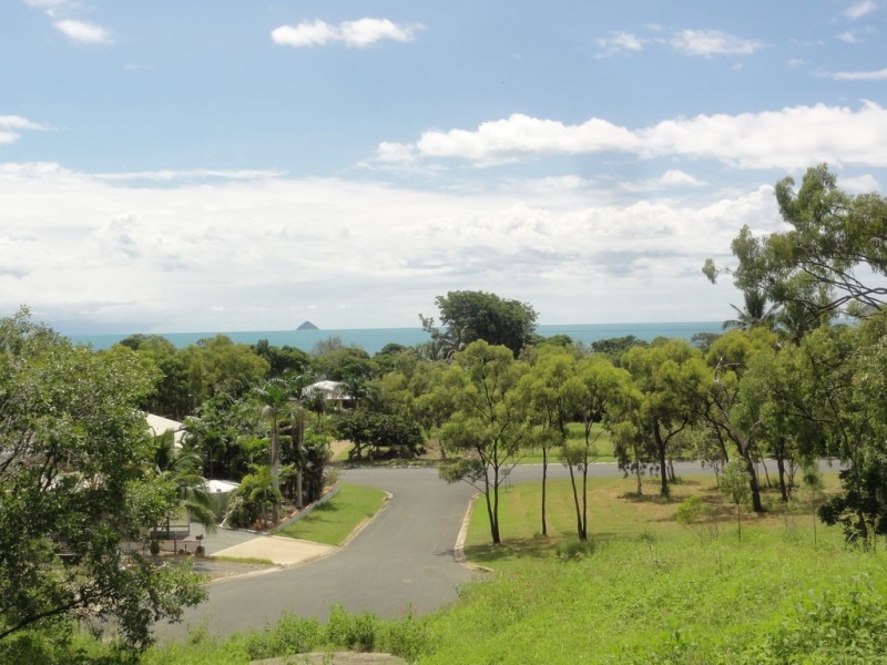 9 Armit Court, Hideaway Bay QLD 4800