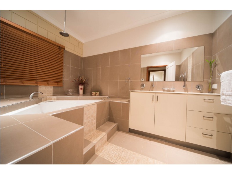 55 Windemere Drive, Strathdickie QLD 4800