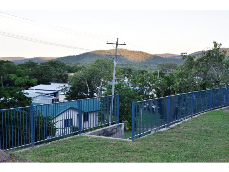 16 Cowry Crescent, Dingo Beach QLD 4800