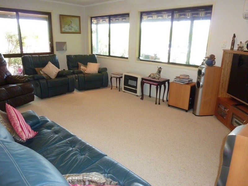 136 Conway Road, Preston QLD 4800