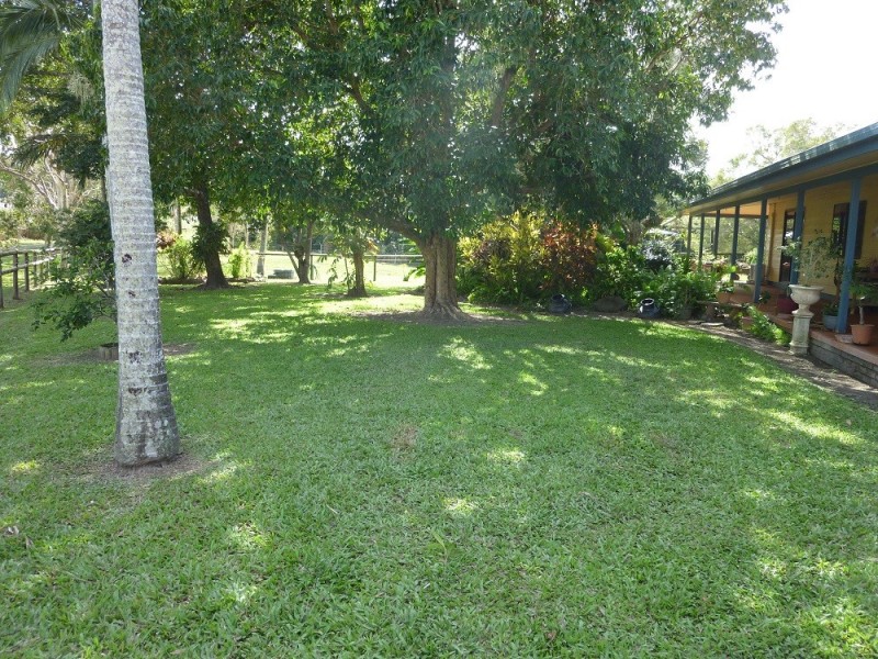 136 Conway Road, Preston QLD 4800