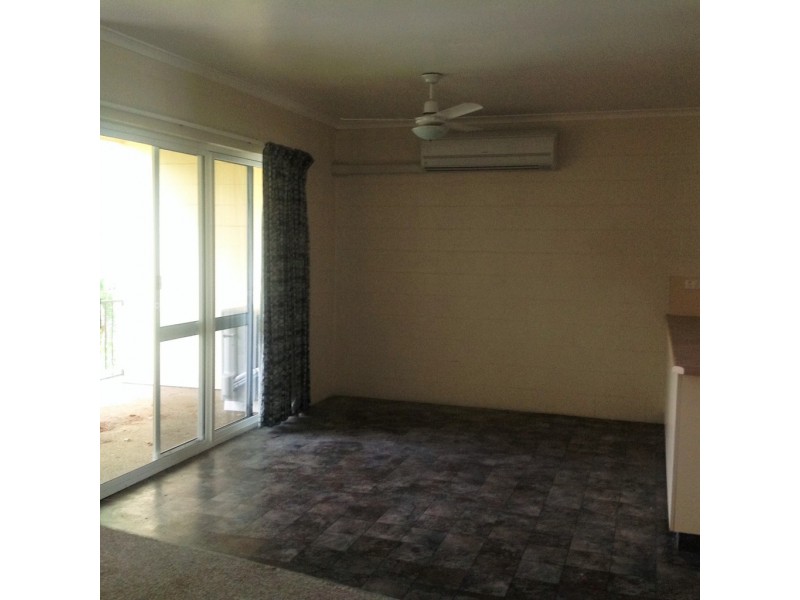 6/2 Robert Street, Proserpine QLD 4800