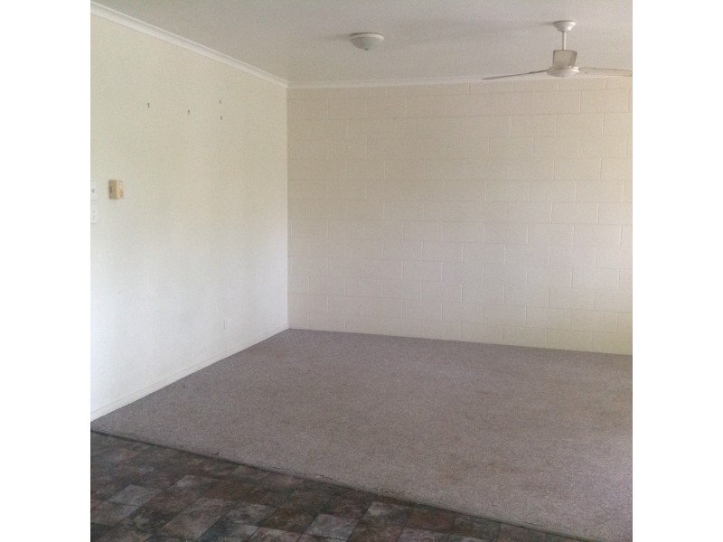 6/2 Robert Street, Proserpine QLD 4800