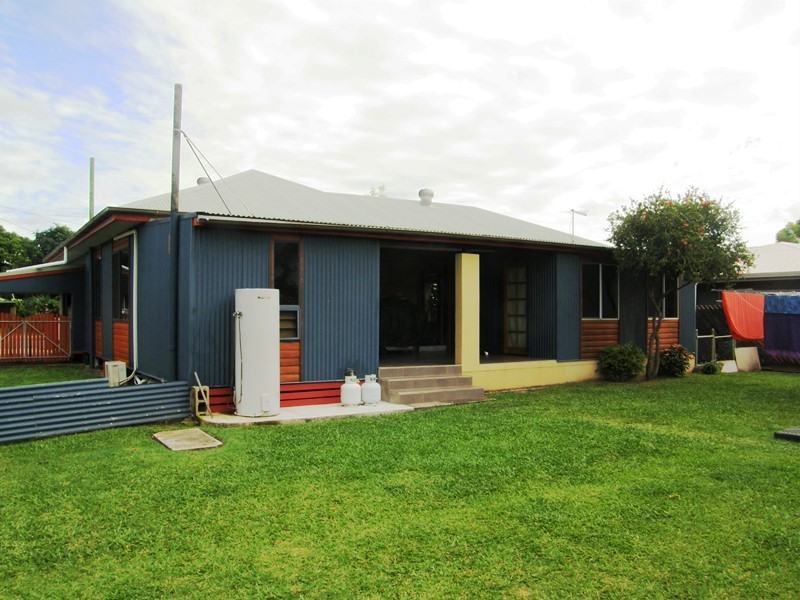 37 Fuljames St, Proserpine QLD 4800