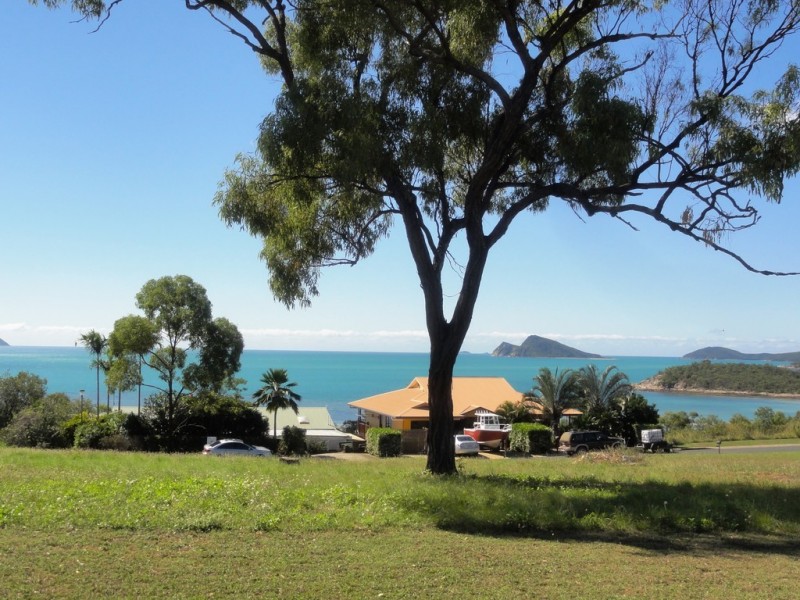 12 Olden Court, Hideaway Bay QLD 4800