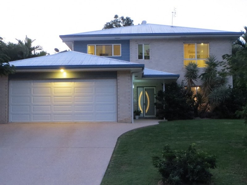 8 Sunset Drive, Jubilee Pocket QLD 4802
