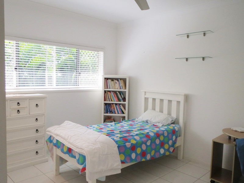 8 Sunset Drive, Jubilee Pocket QLD 4802