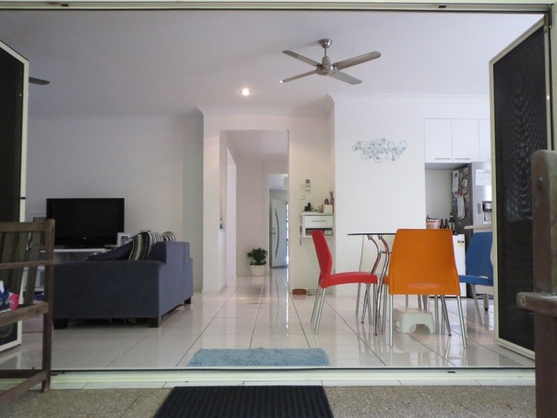 8 Sunset Drive, Jubilee Pocket QLD 4802