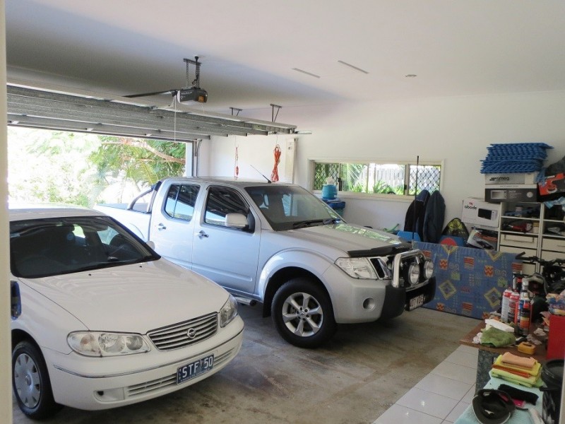 8 Sunset Drive, Jubilee Pocket QLD 4802