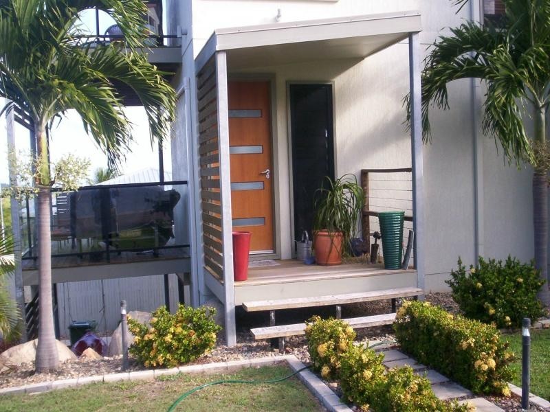 2 Lotus Lane, Bowen QLD 4805