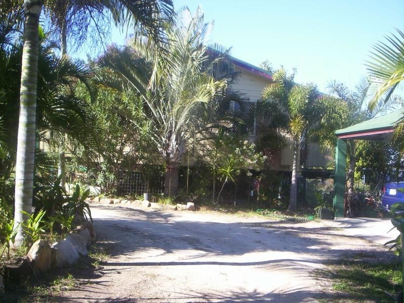 65 Reynolds St, Bowen QLD 4805