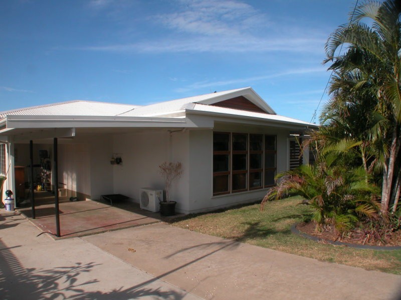 10 Tollington Rd, Bowen QLD 4805