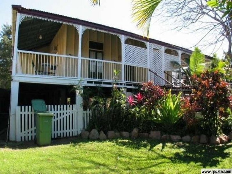 60 Gordon St, Bowen QLD 4805