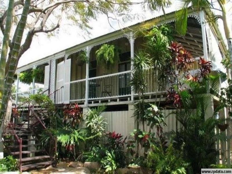 60 Gordon St, Bowen QLD 4805