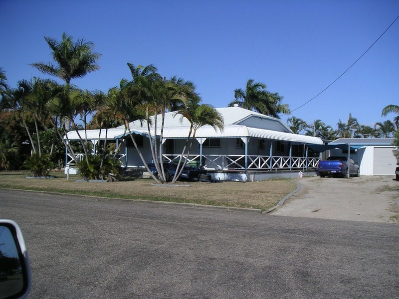 7 Whitsunday St, Bowen QLD 4805