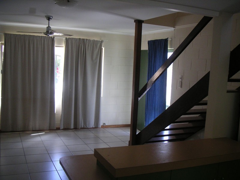 1 / 2 Powell St, Bowen QLD 4805